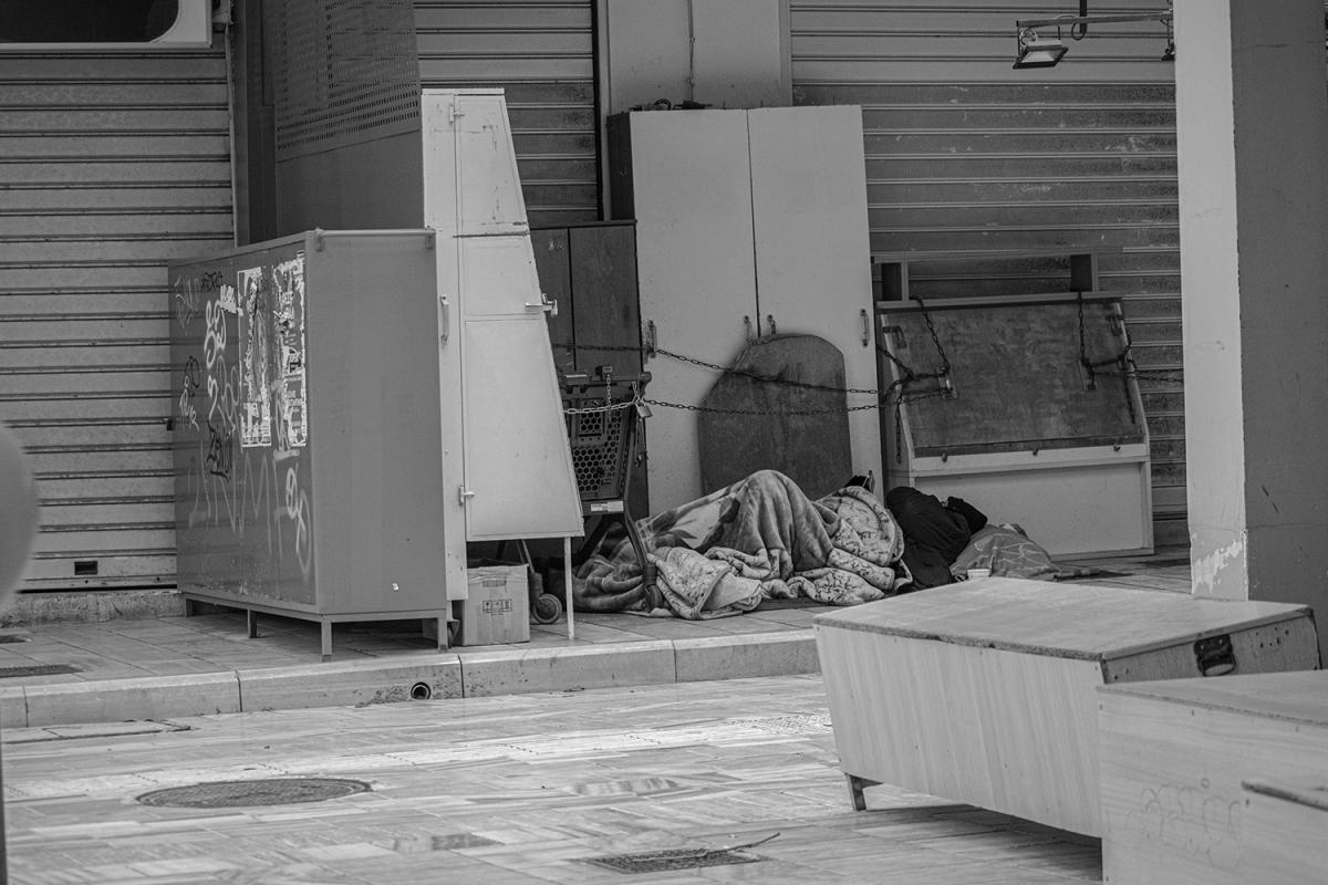 Black n White -Heraklion
