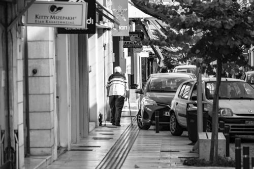 Black n White -Heraklion